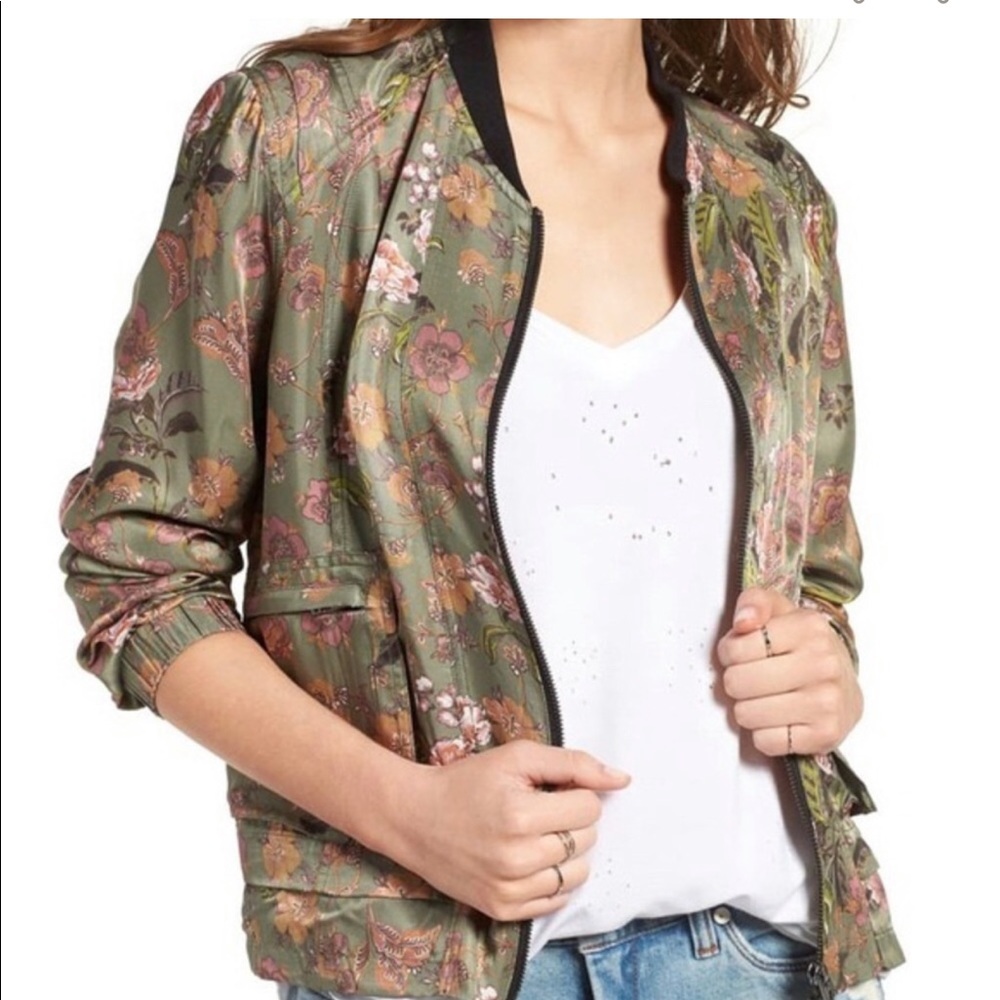 Blank NYC floral satin bomber Small